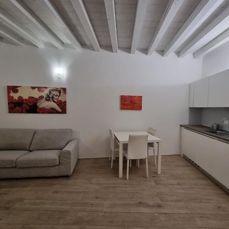 דסנזאנו דל גארדה Profumo Di Lago Desenzano-By Goccia Di Lago מראה חיצוני תמונה