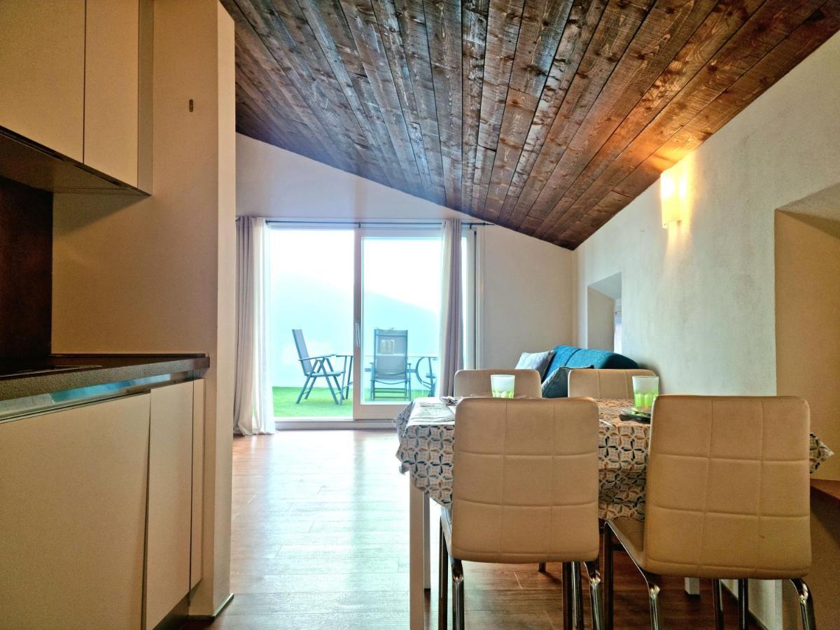 דסנזאנו דל גארדה Profumo Di Lago Desenzano-By Goccia Di Lago מראה חיצוני תמונה