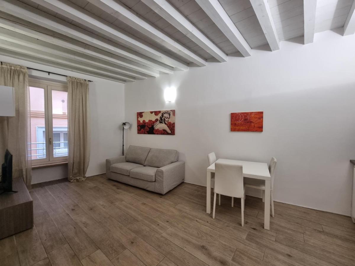 דסנזאנו דל גארדה Profumo Di Lago Desenzano-By Goccia Di Lago מראה חיצוני תמונה